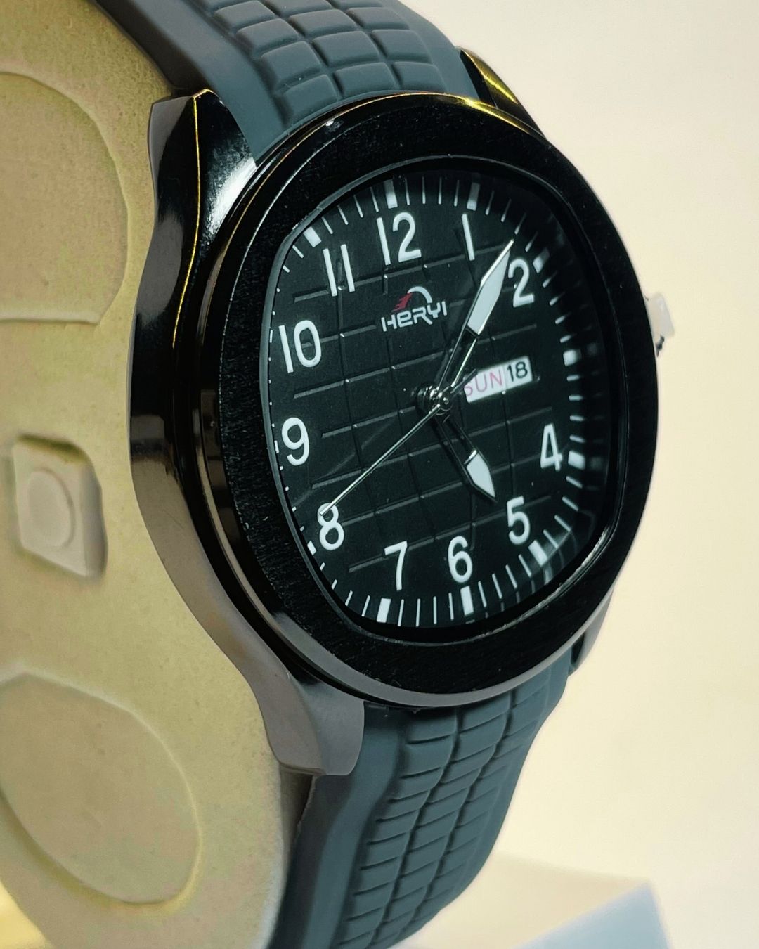 Hervi Grey Edition Rubber Straps – Elegant, Comfortable & Premium | FineOclock