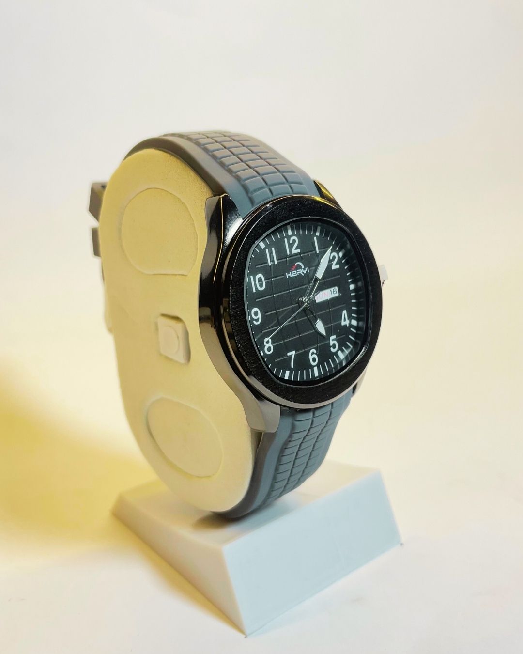 Hervi Grey Edition Rubber Straps – Elegant, Comfortable & Premium | FineOclock