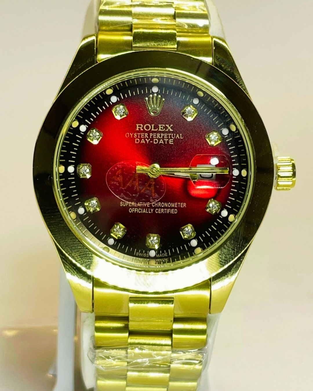 Rolex-Inspired Golden Watch with Crimson Red Dial Stainless Steel – Elegant, Comfortable & Premium | FineOclock