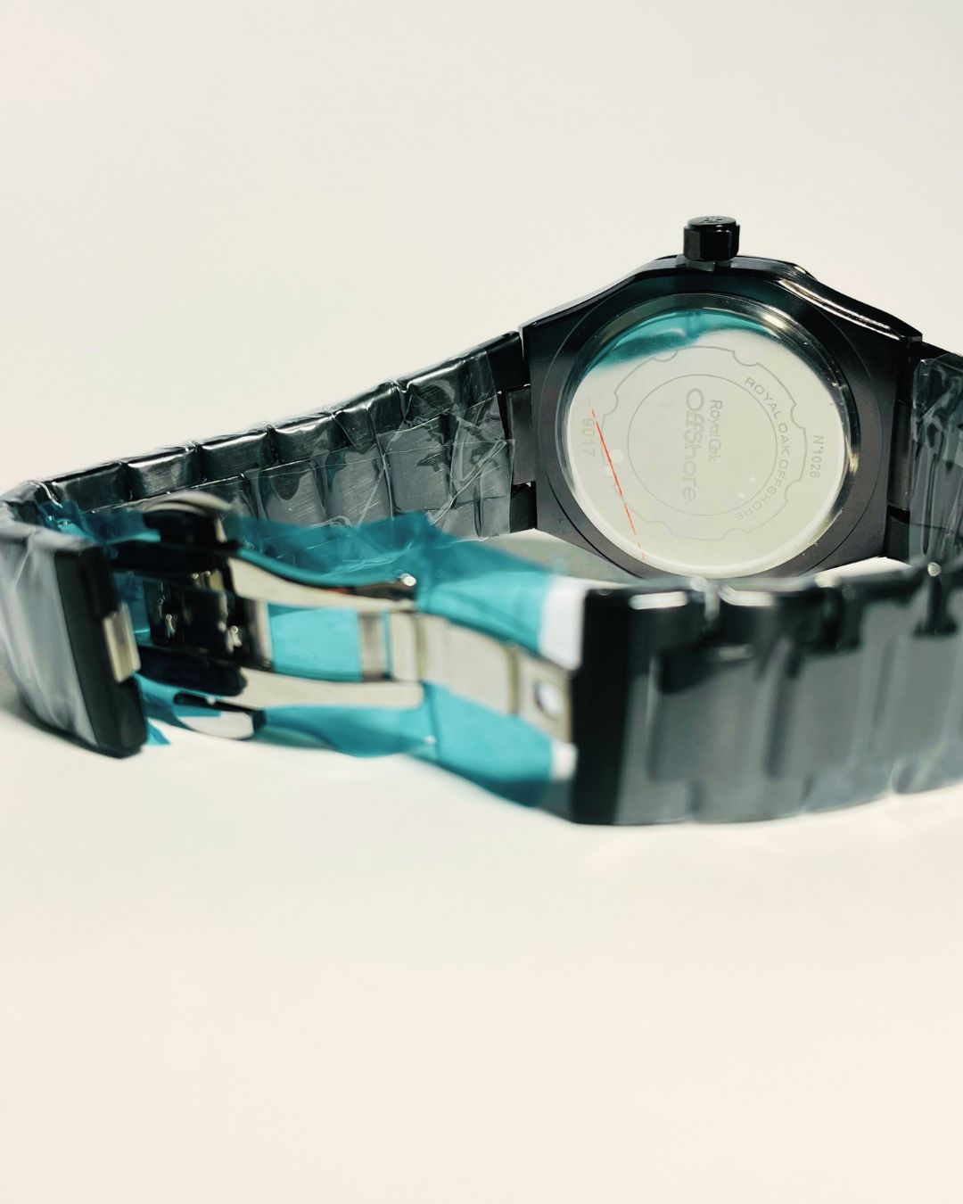 Audemars Piguet Black Edition Stainless Steel – Elegant, Comfortable & Premium | FineOclock