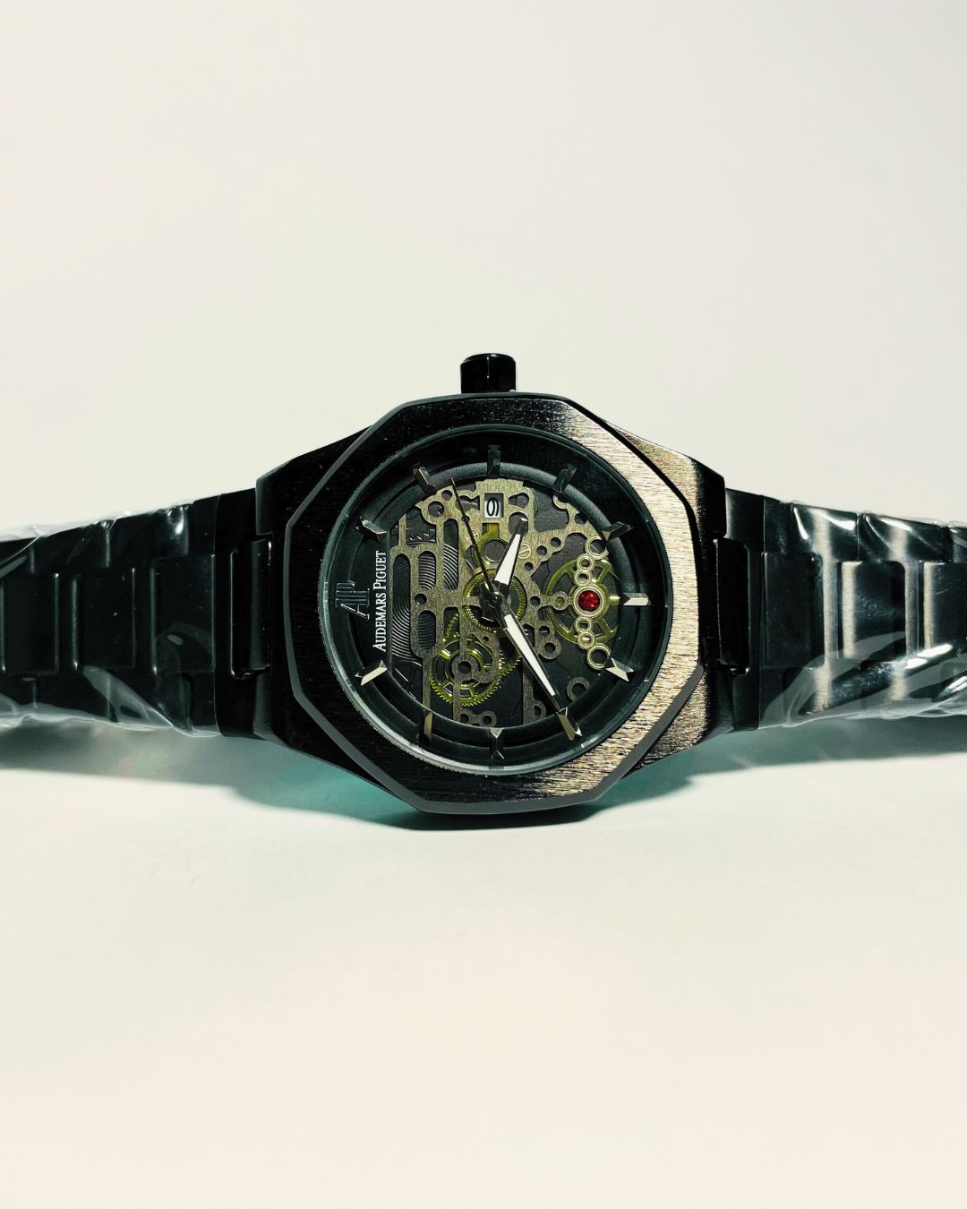 Audemars Piguet Black Edition Stainless Steel – Elegant, Comfortable & Premium | FineOclock