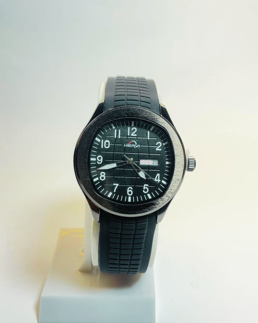 Hervi Black Edition Rubber Straps – Elegant, Comfortable & Premium | FineOclock