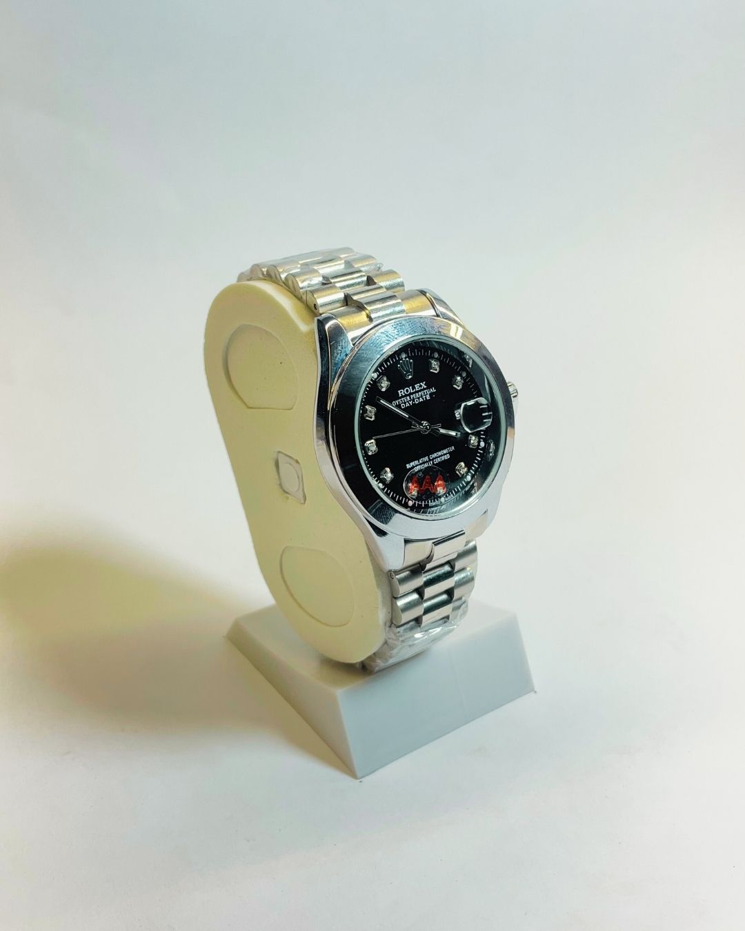 Rolex-Inspired Silver Watch with Classic Black Dial Stainless Steel – Elegant, Comfortable & Premium | FineOclock