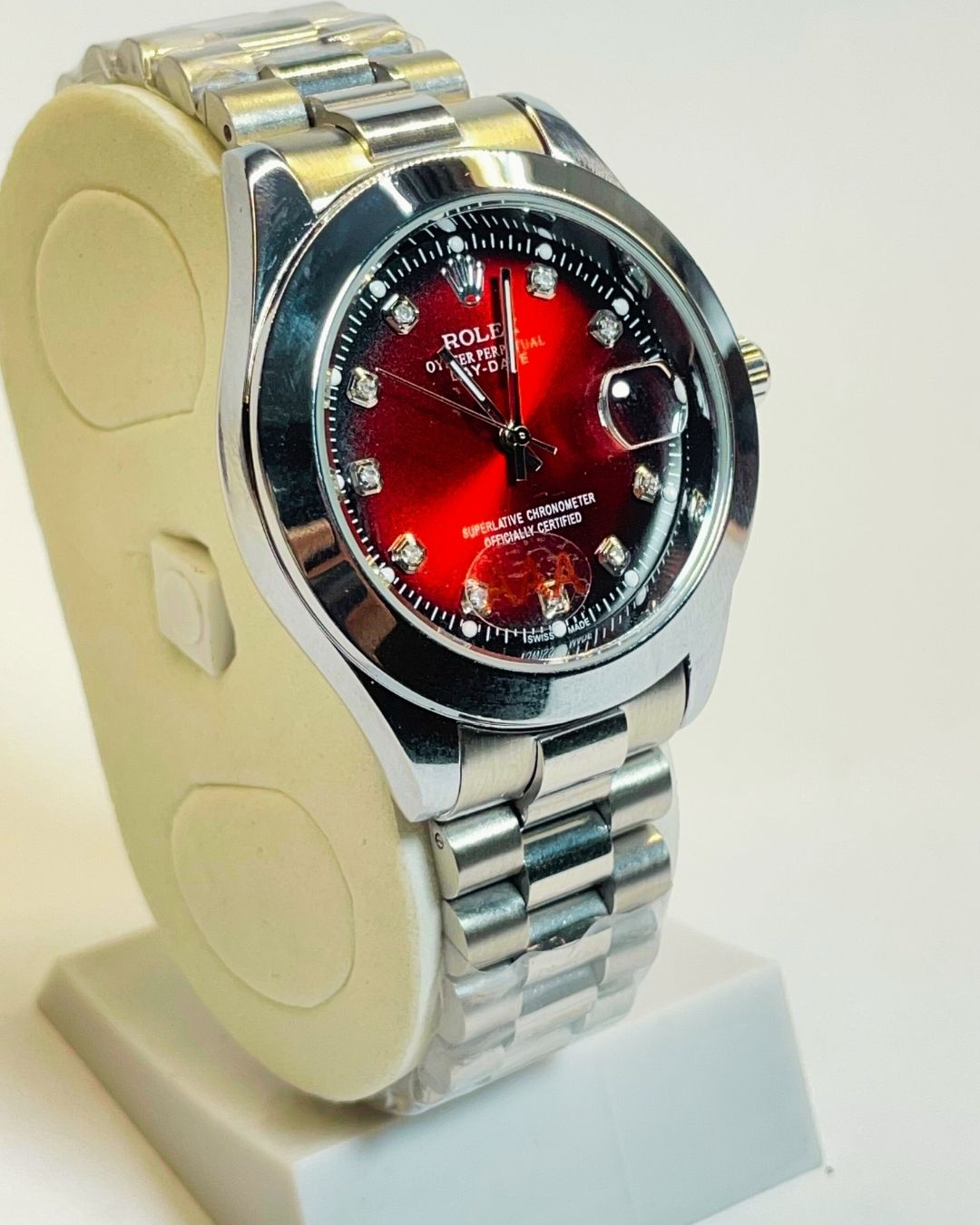 Rolex-Inspired Silver Watch with Ruby Red Dial Stainless Steel – Elegant, Comfortable & Premium | FineOclock