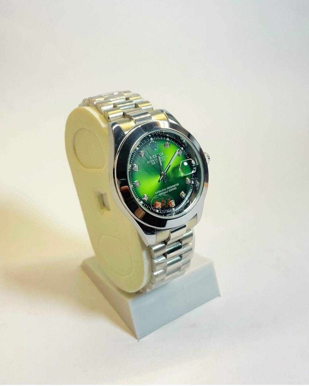 Rolex-Inspired Silver Watch with Emerald Green Dial Stainless Steel – Elegant, Comfortable & Premium | FineOclock