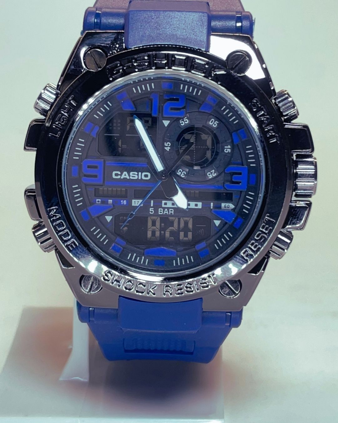 military-green-edition-watch-on-wrist Rubber Straps – Elegant, Comfortable & Premium | FineOclock